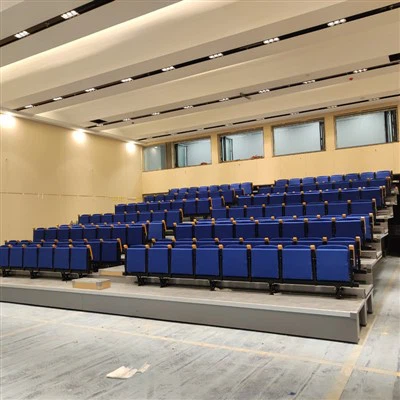 soft pack retractable grandstand seat