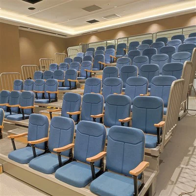 Retractable Bleachers for Gymnasiums